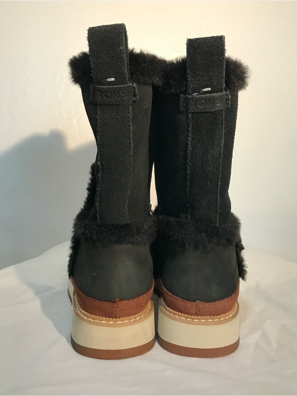TOMS Makenna Mid-Calf Suede  and Leather Winter Boot size 7 - Picture 3 of 11